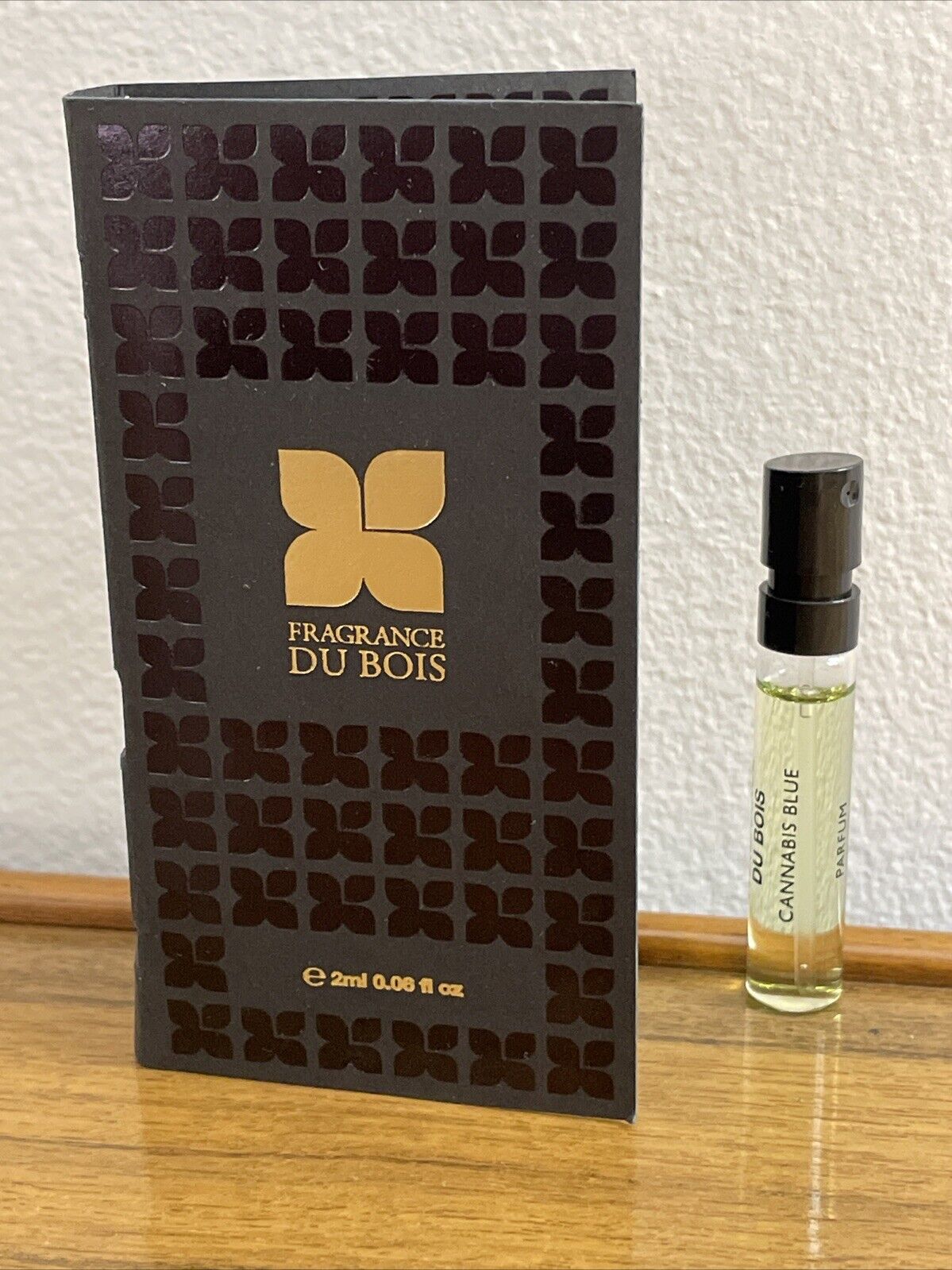 عطر Fragrance Du Bois Tropiques 1.5 مل من عينات العطور الرسمية لاختبار العطور
