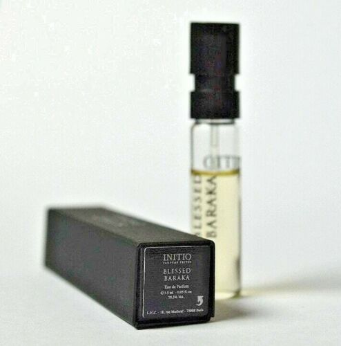 عينة عطر رسمية من عطر "بركة مباركة" (١.٥ مل/٠.٠٥ أونصة سائلة)