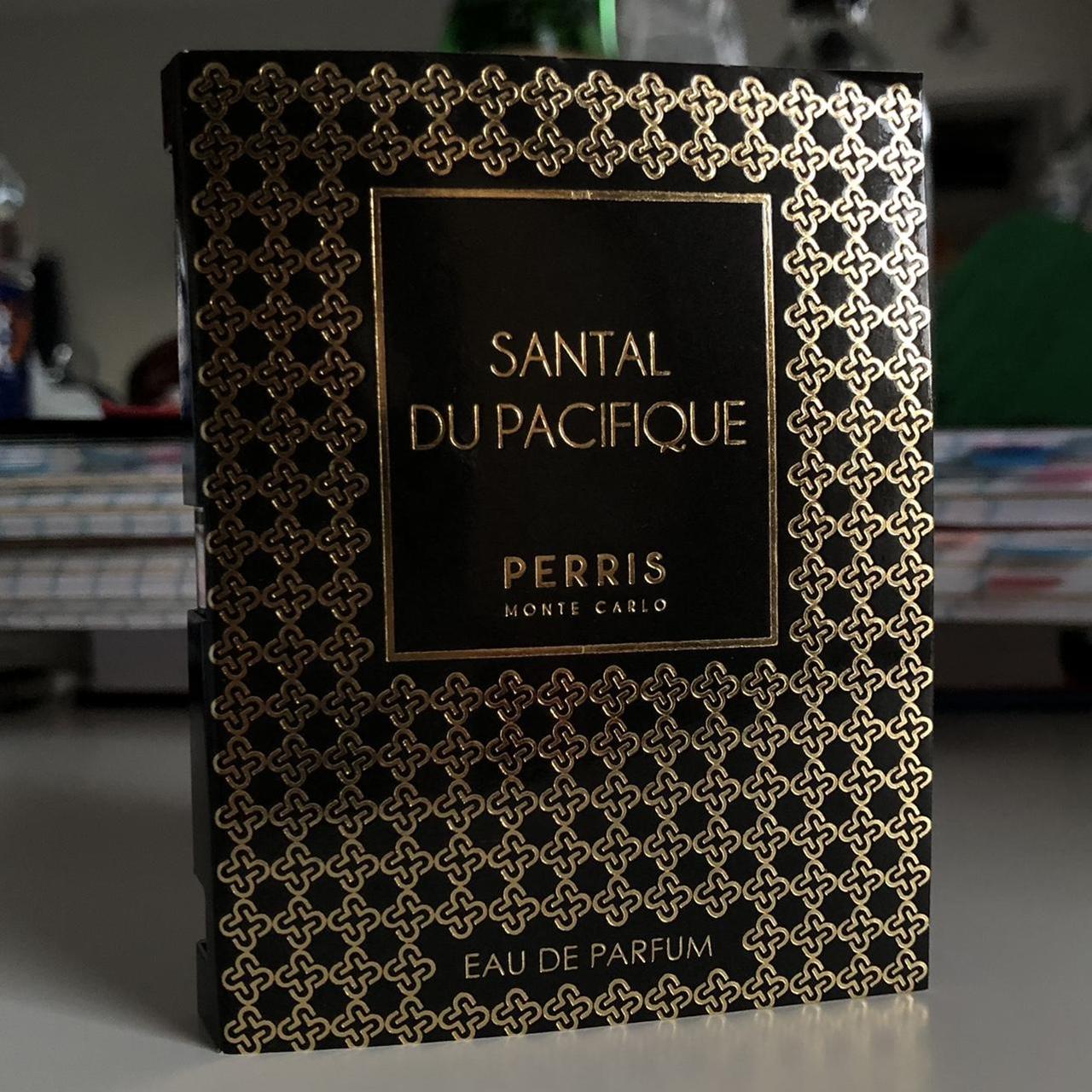 Perris Monte Carlo Santal du Pacifique 2.0ml officieel parfumstalen، Perris Monte Carlo Santal du Pacifique 2.0ml échantillon de parfum officiel، Perris Monte Carlo Santal du Pacifique 2.0ml Virallinen hajuvesinäyte، Perris Monte Carlo Santal du Paci