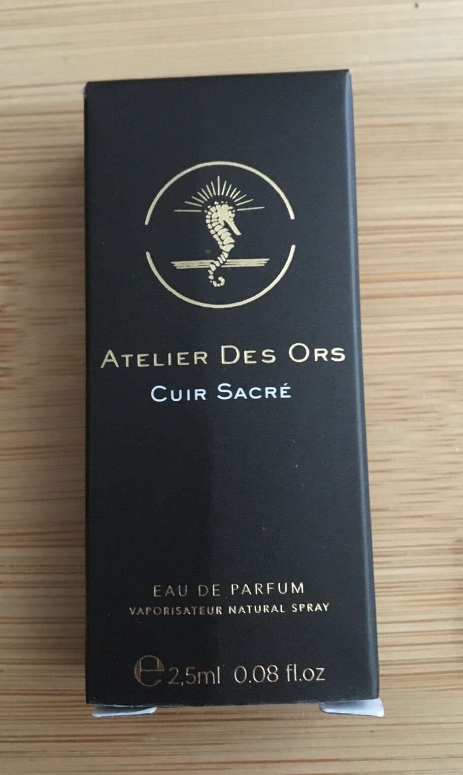 Atelier Des Ors Cuir Sacre 2.5 مل 0.08 أونصة سائلة. أوقية. officielt parfymprov، Atelier Des Ors Cuir Sacre 2.5 مل 0.08 فلوريدا. أوقية. عطر رسمي، Atelier Des Ors Cuir Sacre 2.5 مل 0.08 فلوريدا. أوقية. عطر رسمي، Atelier Des Ors Cuir Sacre 2.5 مل 0.08 