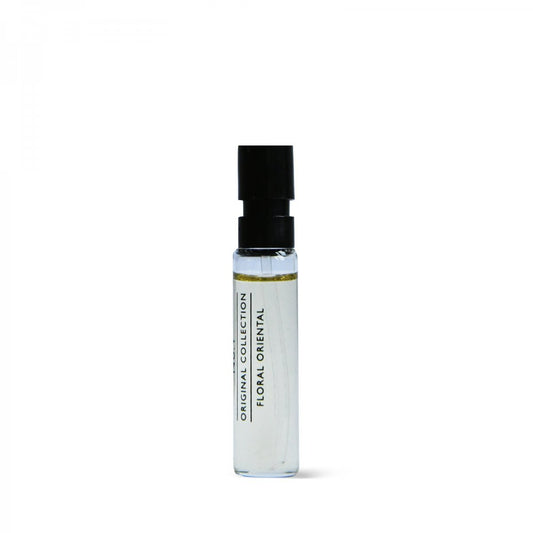 عينة عطر رسمية من مجموعة كلايف كريستيان الأصلية رقم 1 للنساء، 2 مل، 0.07 أونصة سائلة